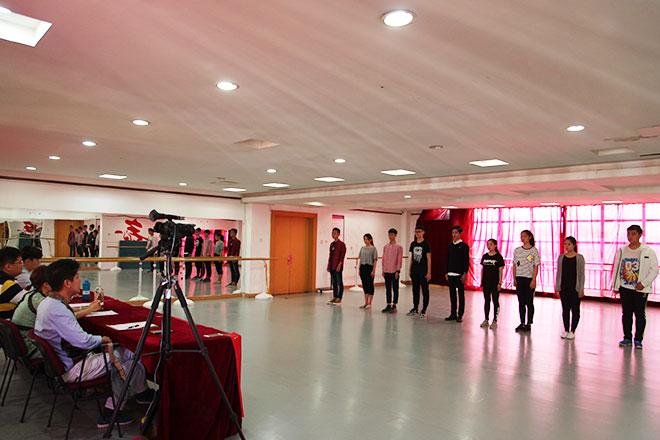 北京星干線表演專業(yè)學(xué)員進(jìn)行階段性綜合測試