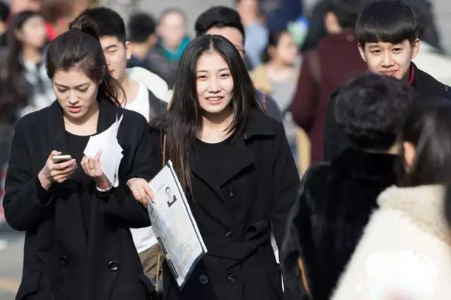 藝考生文化課與專業課1